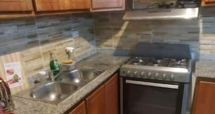 Lujoso Apartamento a 15 Minutos de el Aeropuerto