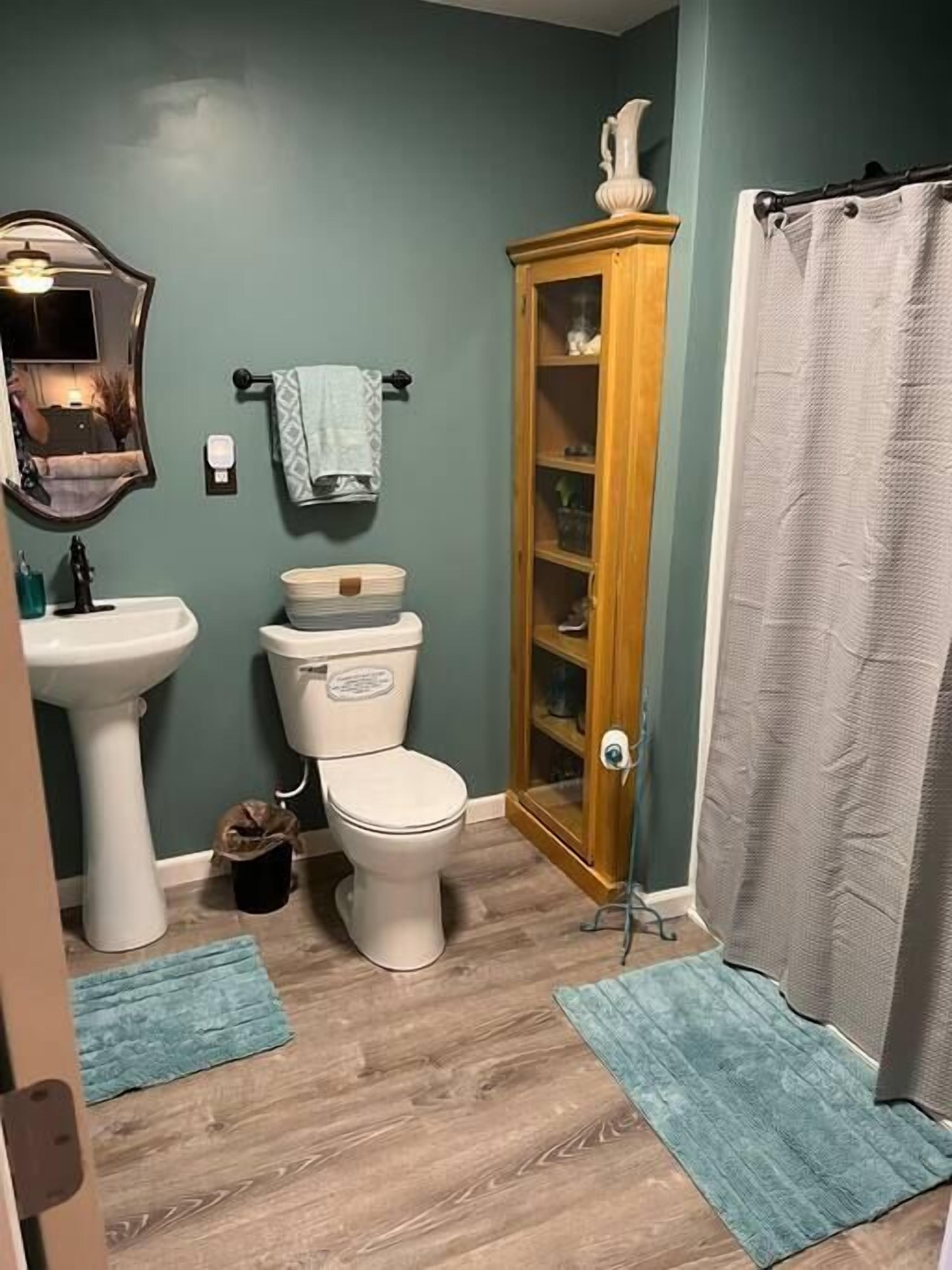 X-Marks the Spot(Red) 1.5 miles from Holiday World