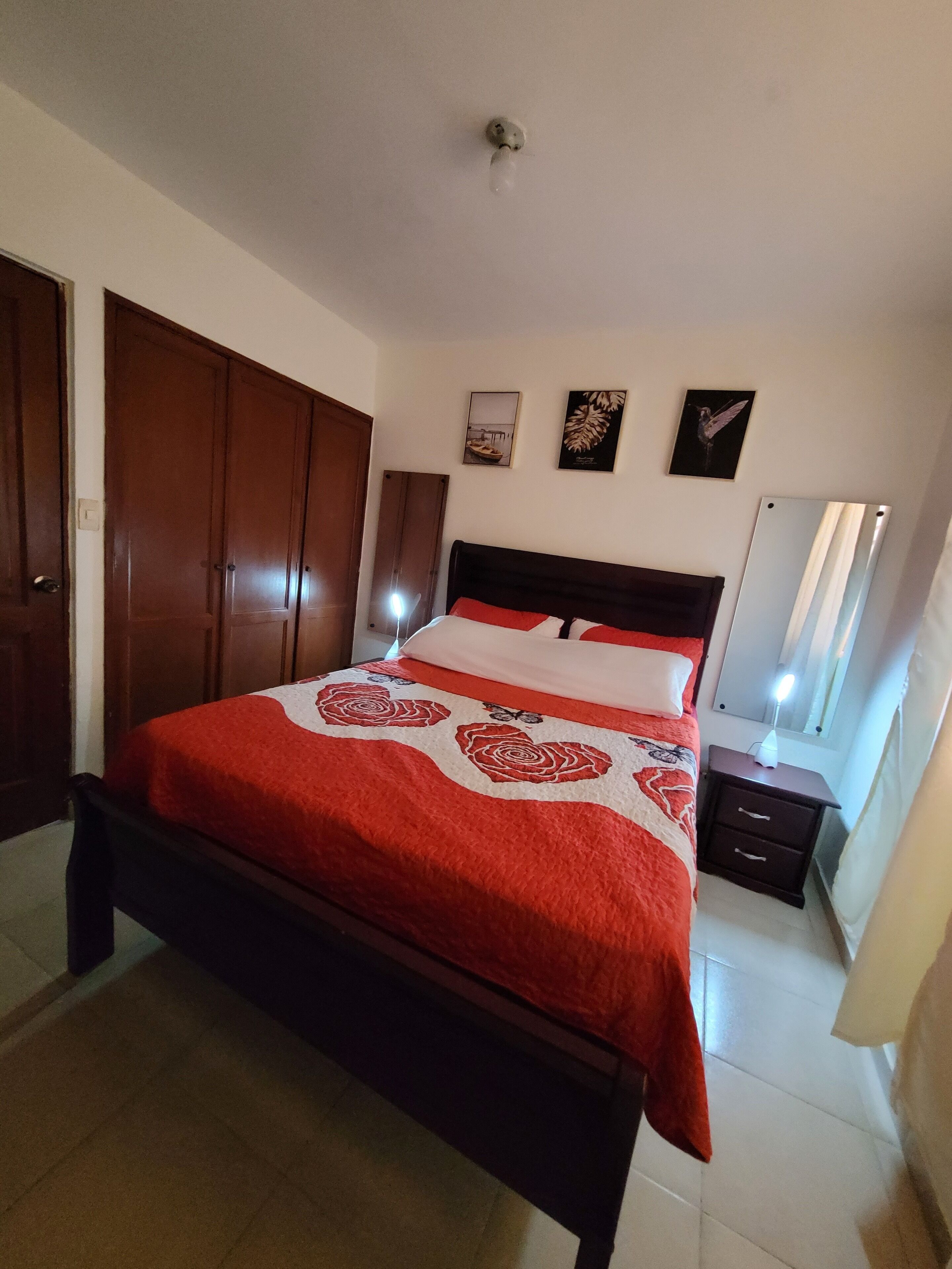 3 bedrooms, free WiFi, bed sheets