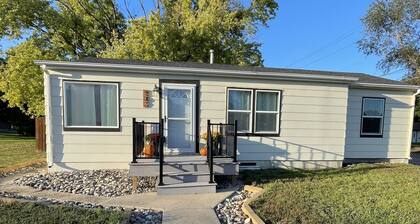 Cozy and clean Wagner getaway!