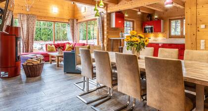 Chalet in the center of Kaprun with sauna & hot tub