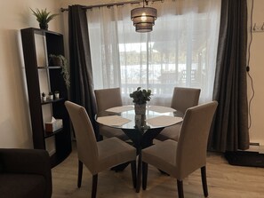 Dining - #10 Midtown 2 BR Top Floor Apt (Anchorage)