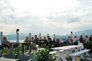 Ristorazione all'aperto