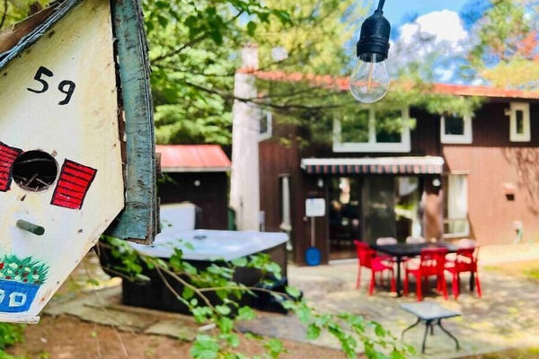 57f73697 3735 4c08 8461 f049102e3610