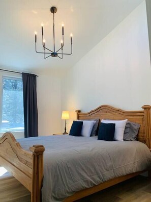 8 chambres, Wi-Fi, literie fournie