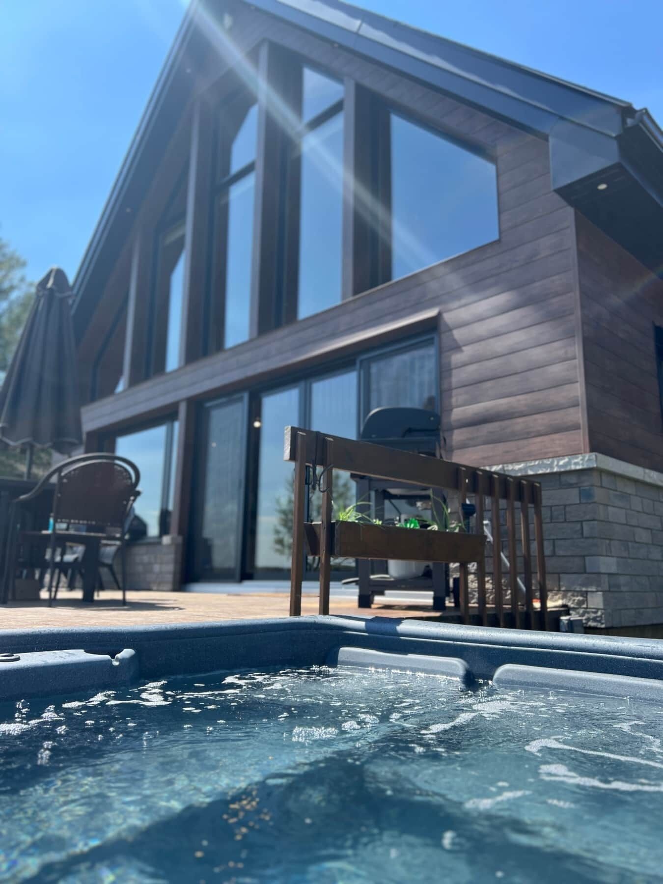 Superb log cabin *Spa* *Waterfront*