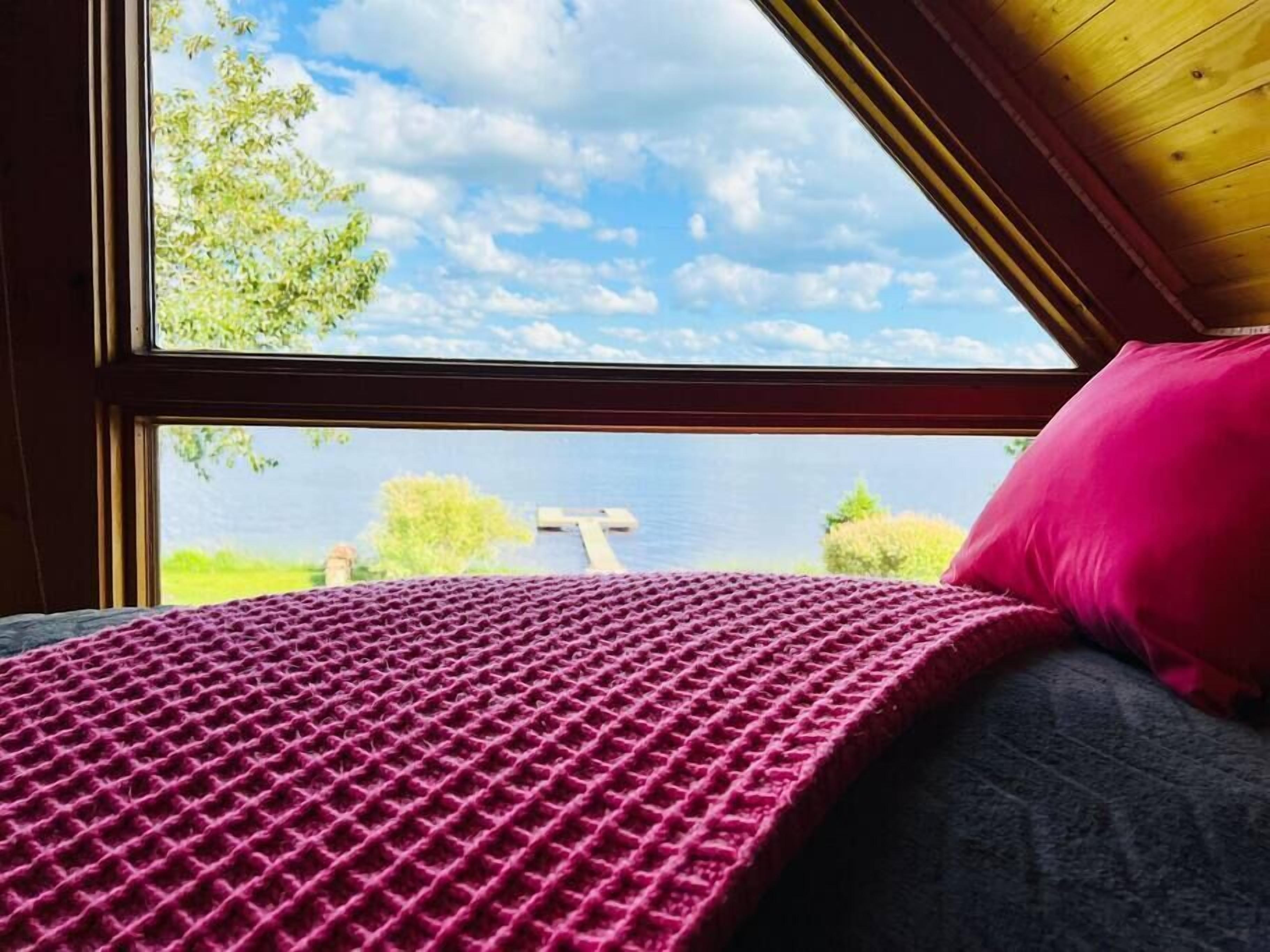 Superb log cabin *Spa* *Waterfront*