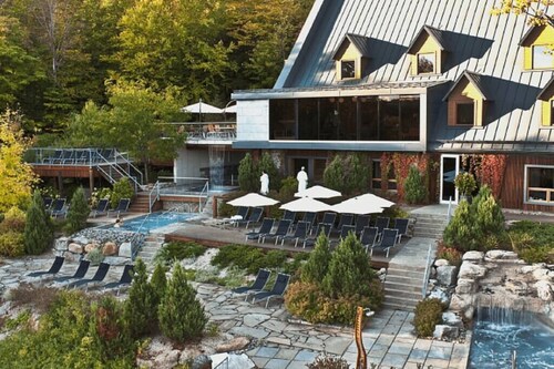 Merry Sud  Suite-Condo with Indoor Pool and Spa