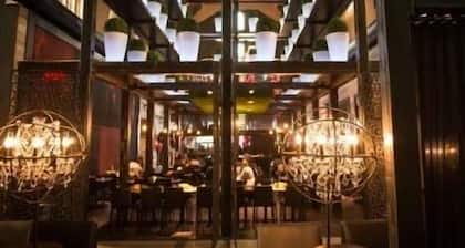 The Surf N Turf-Spa-Eastman-Lake Access