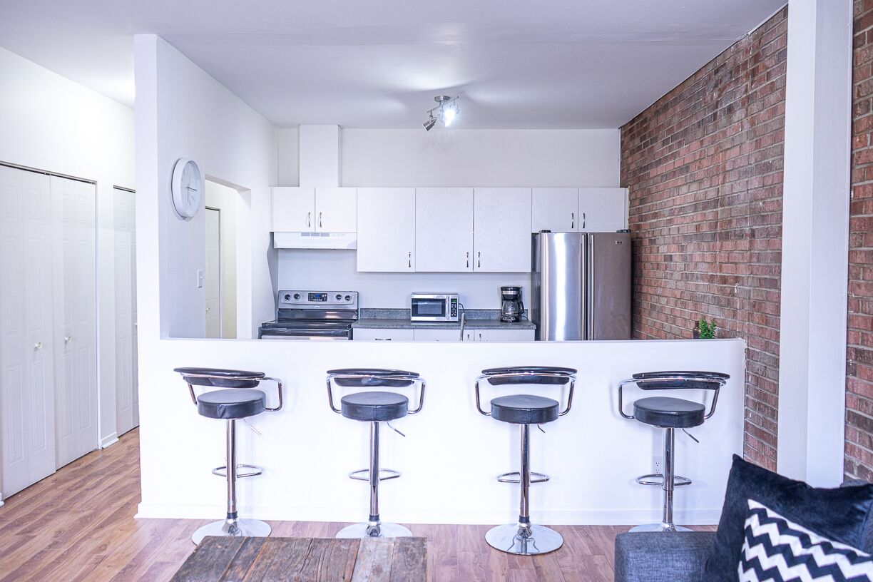 302 - Downtown Quebec - Free Parking - Arcade