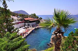 Private beach nearby, beach bar