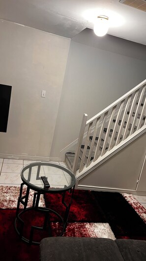 Interior - Private Basement in Brampton wit Private Entrance (Brampton)