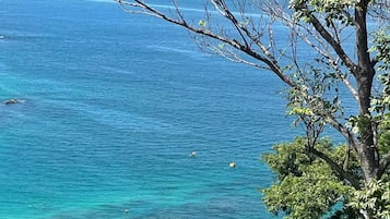 In StrandnĂ€he, StrandtĂŒcher