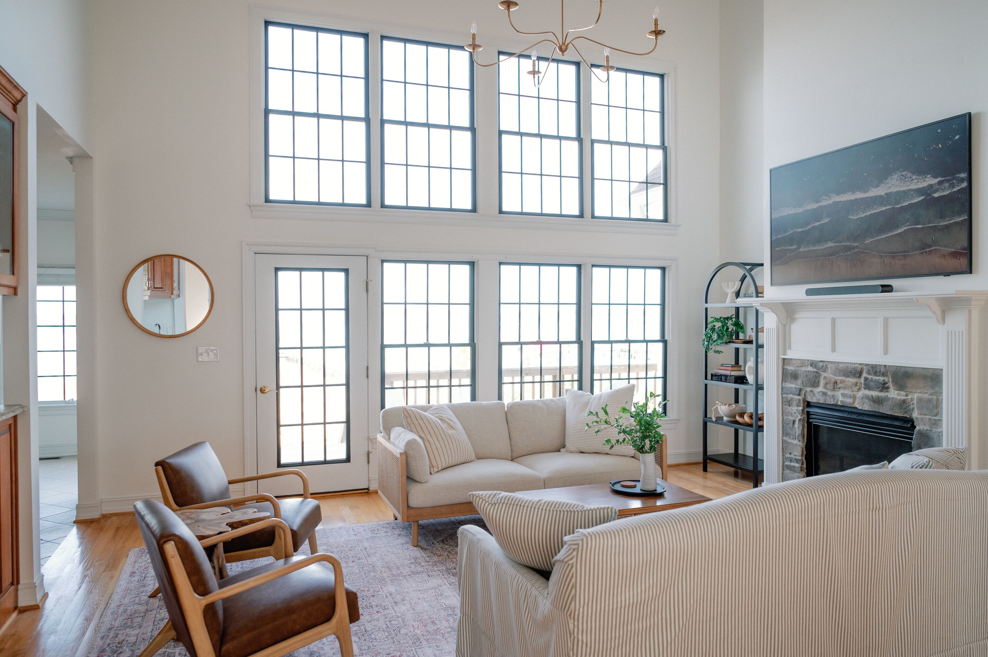 250 ft Private Beach & Dock- The Perfect Riverfront Family Friendly Retreat