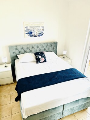 6 Schlafzimmer, Internetzugang