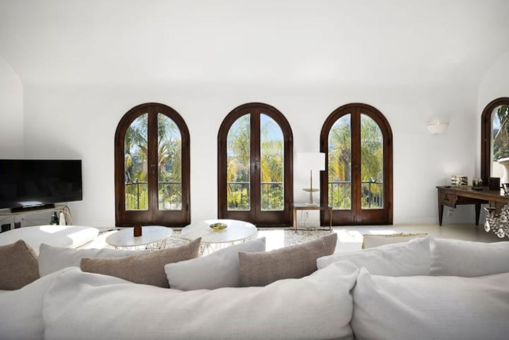 The Hollywood Dream House Oasis