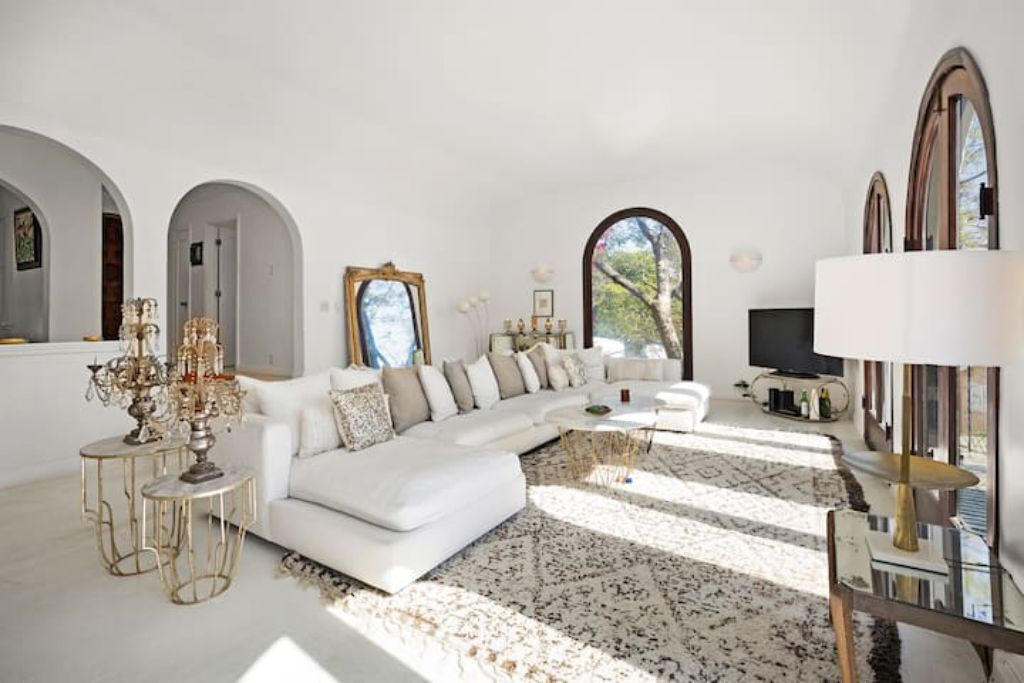 The Hollywood Dream House Oasis