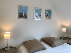 5 chambres, fer et planche à repasser, lit parapluie, Wi-Fi gratuit