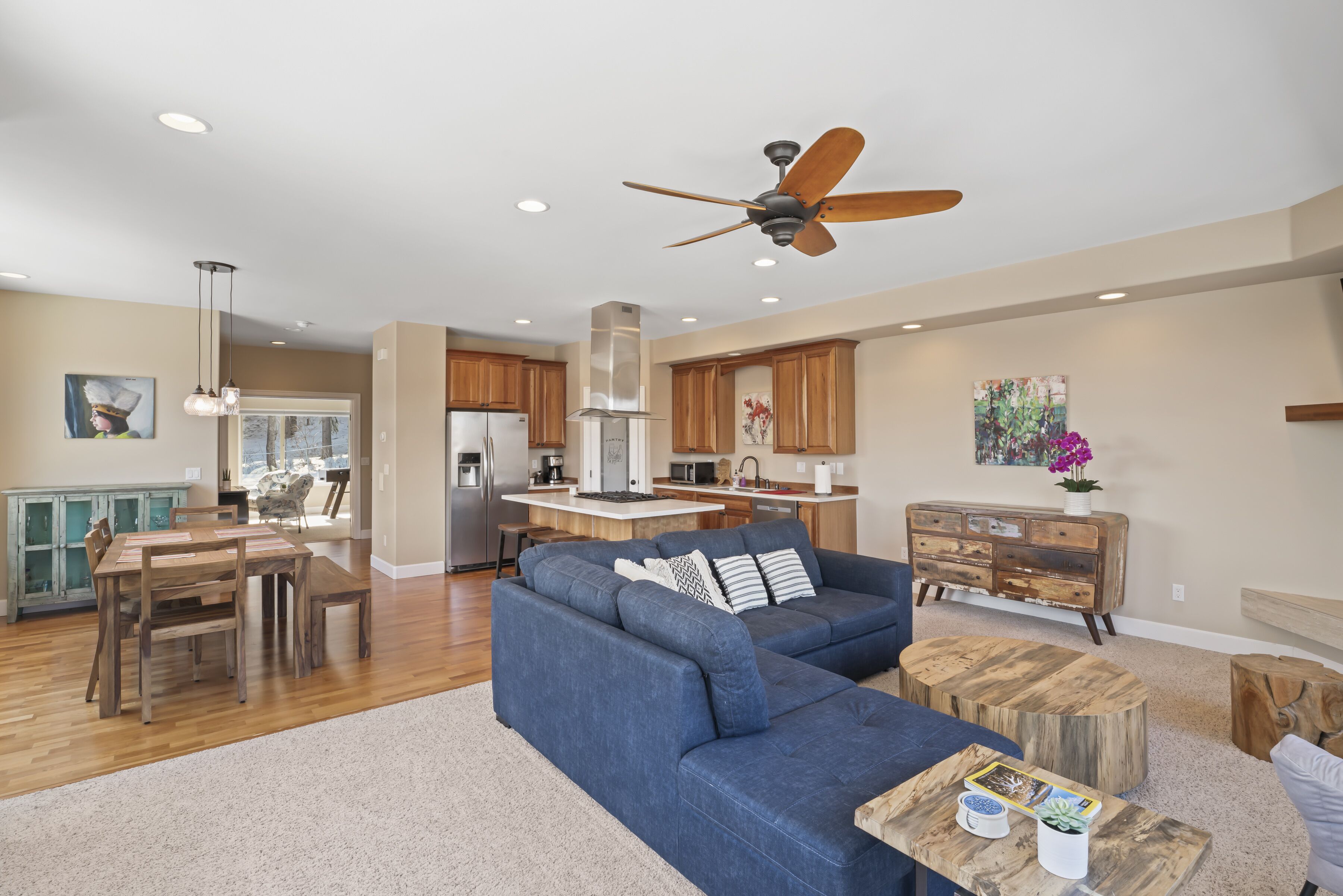 Coastal Trail and Lagoon Retreat