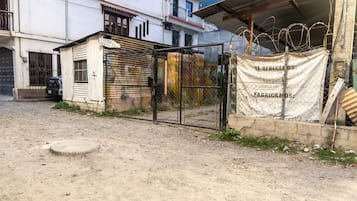 Ngoại thất