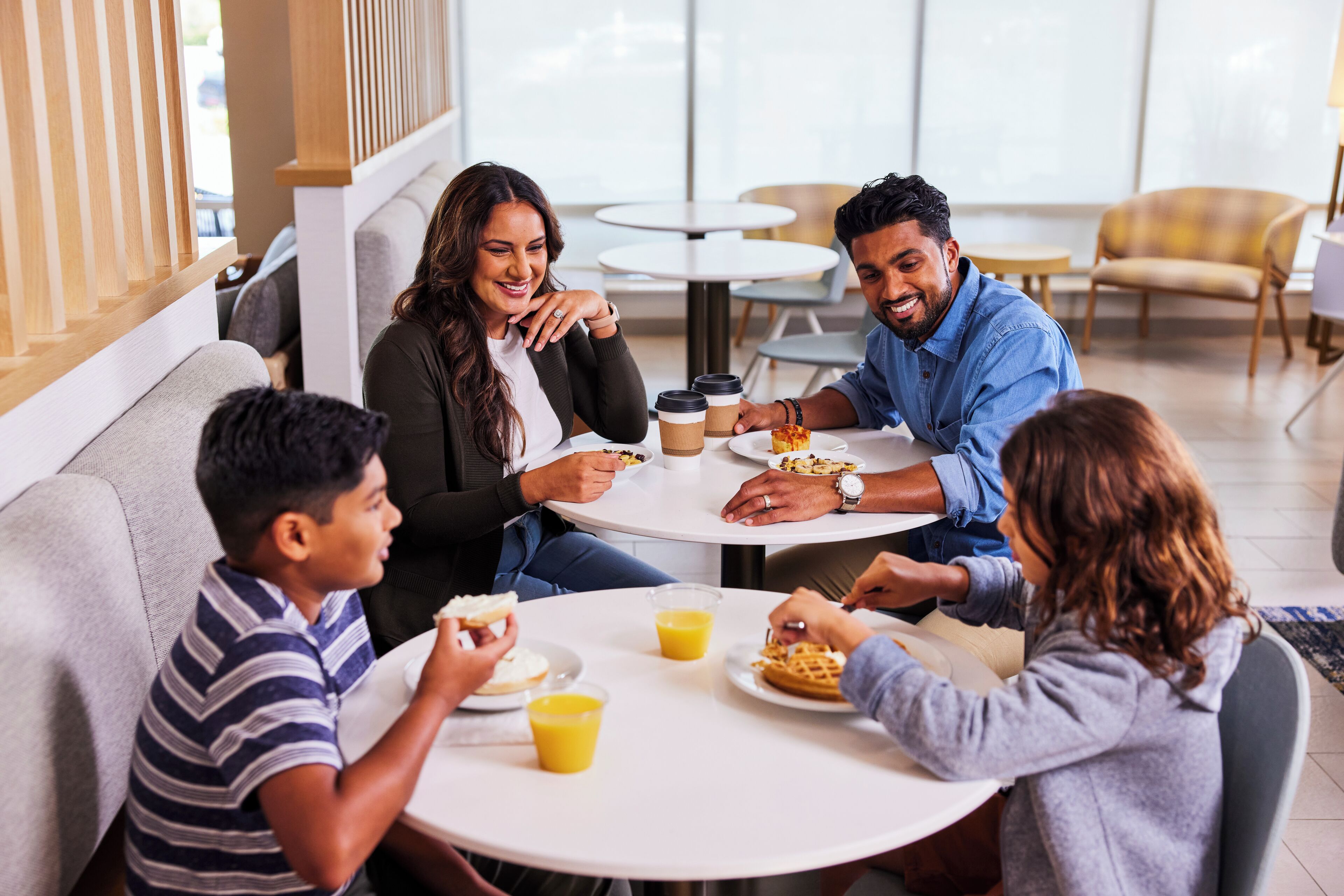 包每日自助早餐