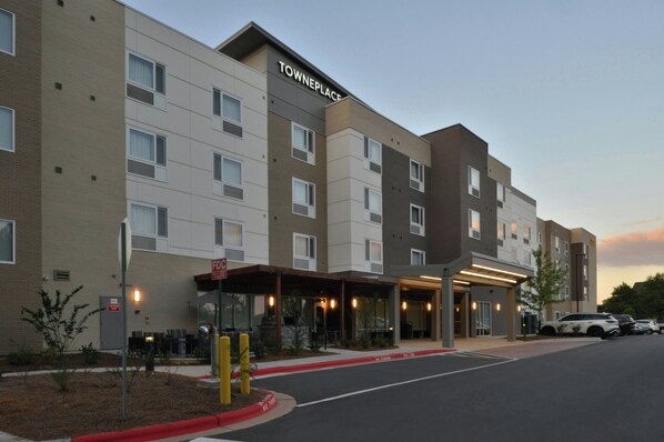 Exterior - Towneplace Suites By Marriott Raleigh-Durham Airport/Morrisville (Morrisville)