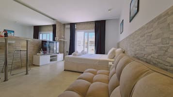 1 bedroom, soundproofing, iron/ironing board, free WiFi