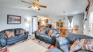 TV, fireplace, DVD player, books