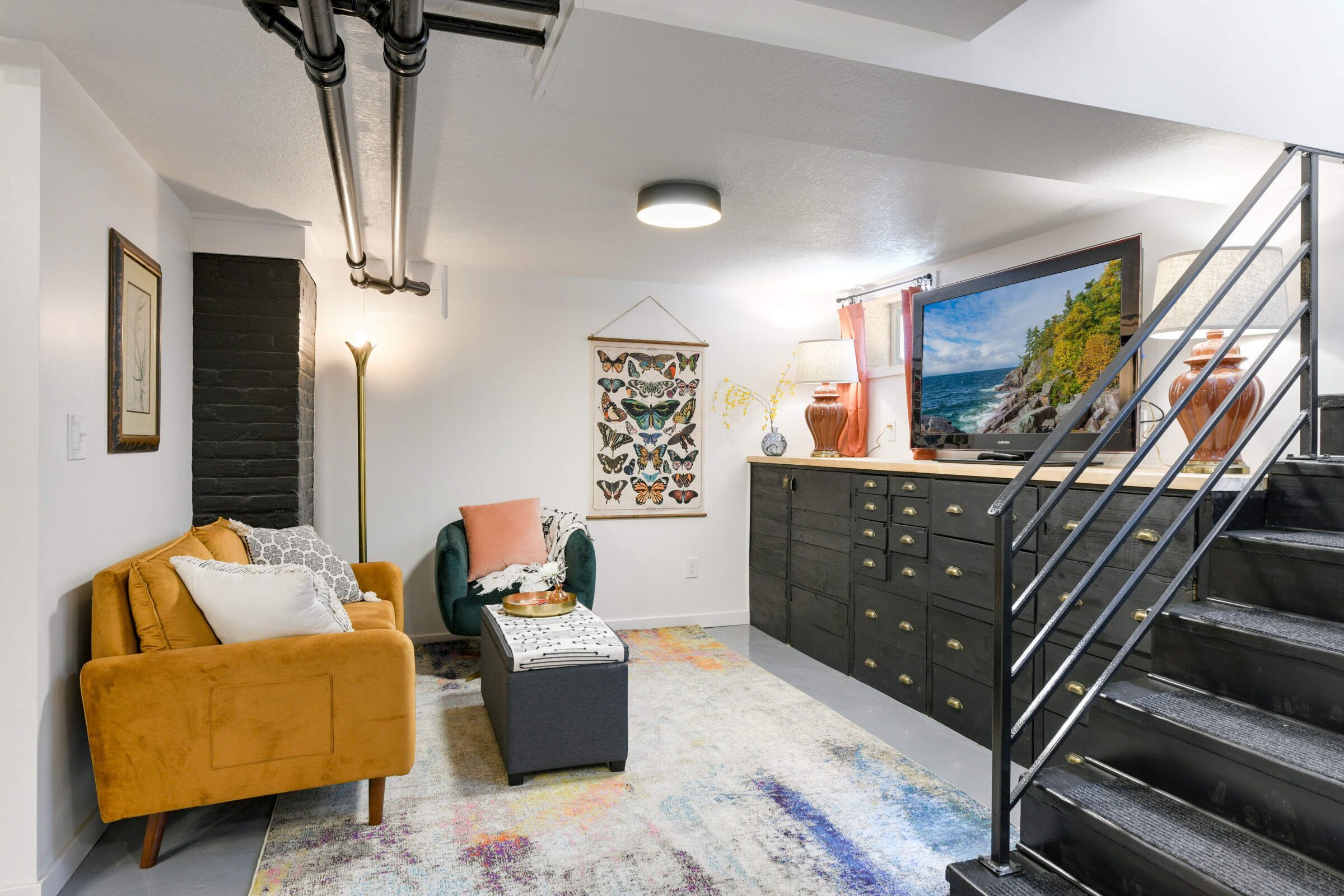The Nook Studio Apartment - Centrally located in the Twin Cities!