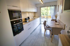 Fridge, microwave, oven, dishwasher