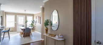 Modern Retreat Home, Movie Theatre, 3 Bed 2 Bath