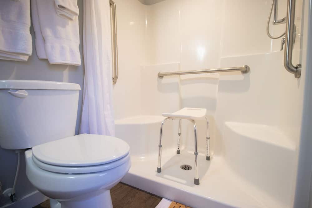 Luxury Glamping Yurt Resort Between National Parks with desert mountain views, close to hiking trails, slot canyons, off-roading and more!