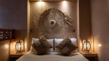 Suite Le Ciel | Premium bedding, down comforters, in-room safe, individually decorated