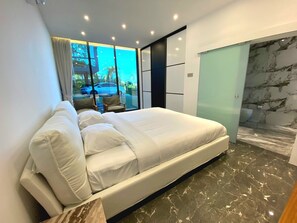 3 Schlafzimmer, Zimmersafe, Schreibtisch, Bügeleisen/Bügelbrett