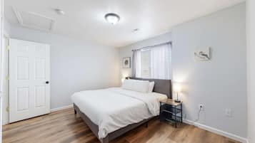 2 Schlafzimmer, Bügeleisen/Bügelbrett, Reisekinderbett, WLAN