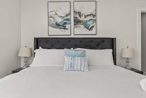 2 bedrooms, desk, iron/ironing board, free WiFi