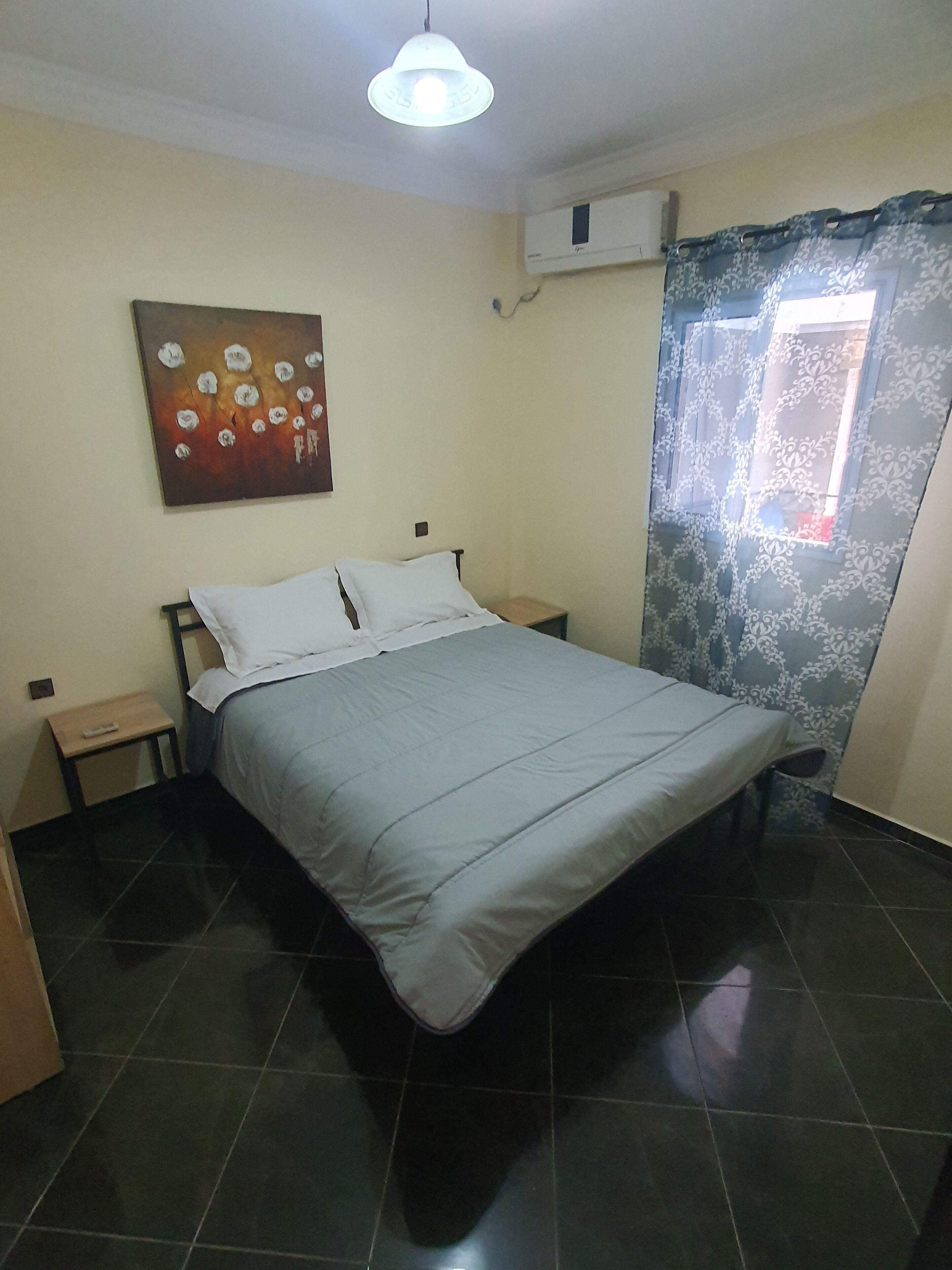 5 bedrooms, iron/ironing board, travel cot, free WiFi