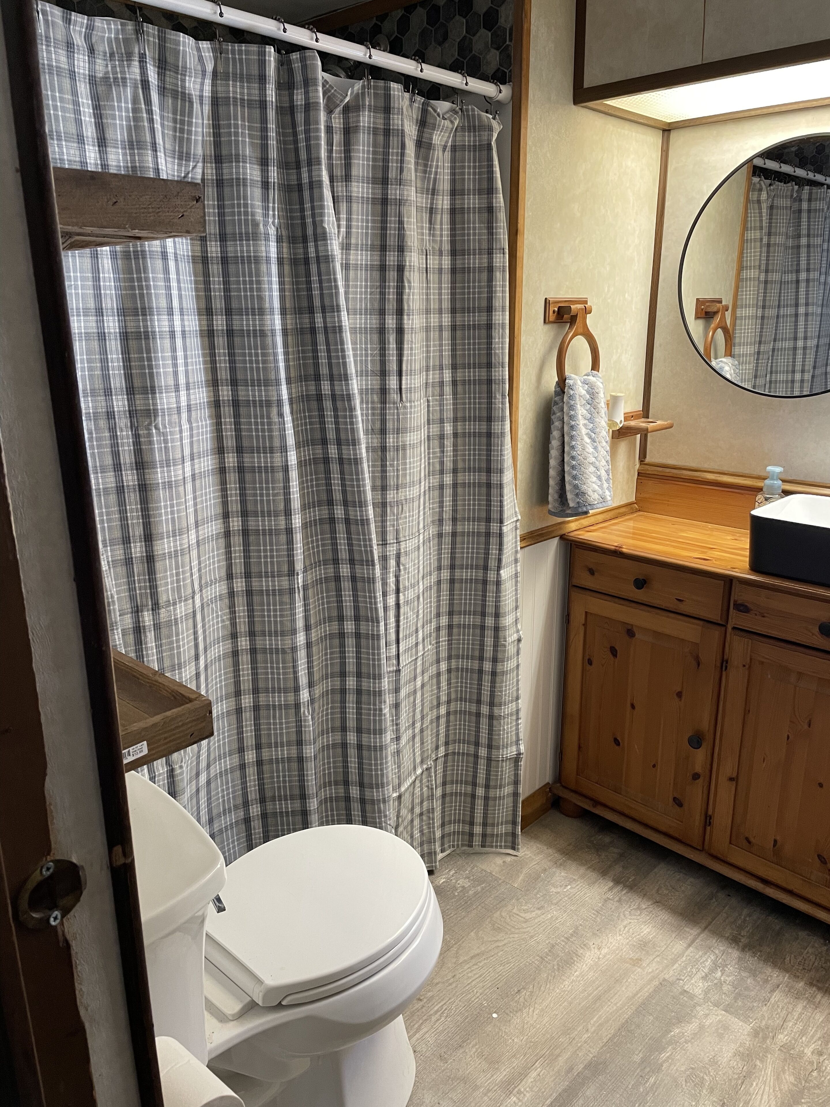 Enjoy a peaceful getaway that is centrally located in the Catskill Mountains.