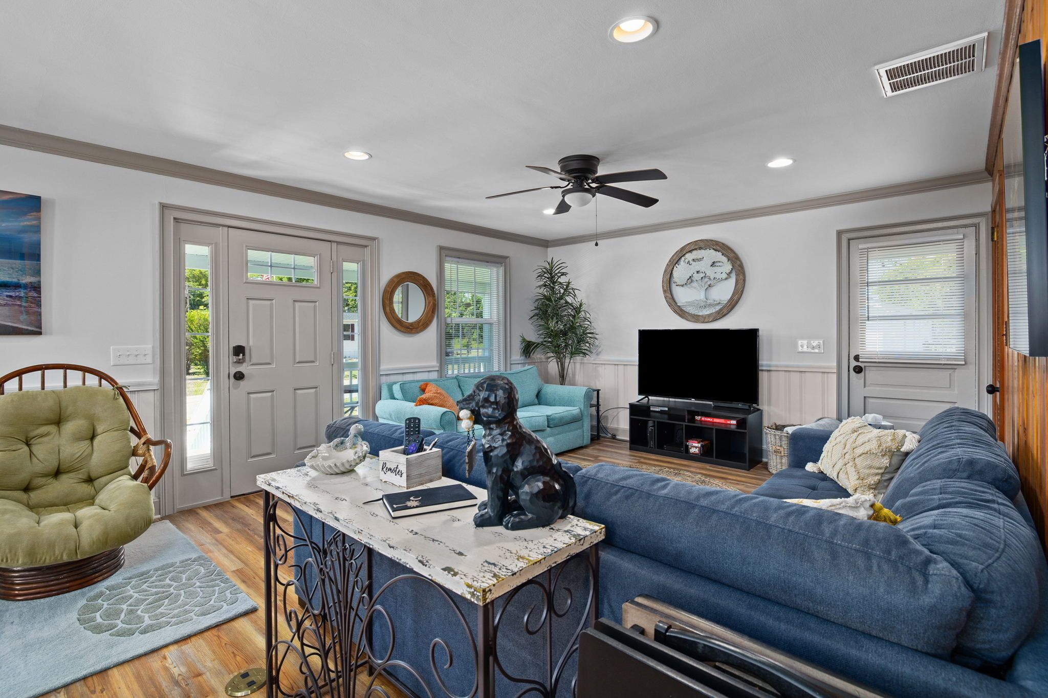 Cozy Beach Cottage | 3 Bed, 3 Bath