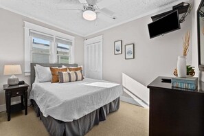 5 bedrooms, desk, iron/ironing board, travel crib - Callahan's Castle | 5BR Beach House w/ Heated Pool (North Myrtle Beach)