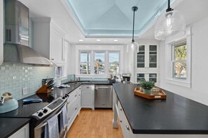 Fridge, microwave, oven, stovetop - Callahan's Castle | 5BR Beach House w/ Heated Pool + Hot Tub (North Myrtle Beach)