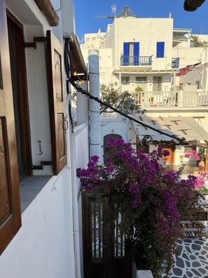 Exterior detail - Large central house in Mykonos Town (Mikonos)