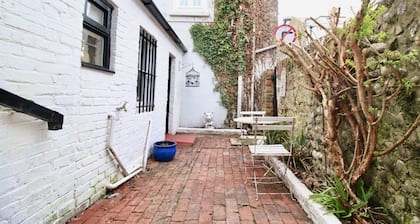The Little cottage Seaford