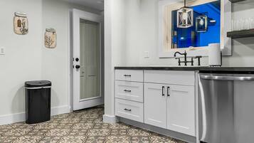 House (Rivers Edge) | Exterior