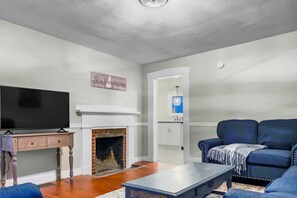 House (Rivers Edge) | Exterior - Rivers Edge (Freedom)