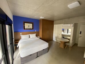 1 bedroom, iron/ironing board, WiFi
