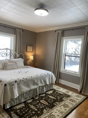 7 Schlafzimmer, Bügeleisen/Bügelbrett, Reisekinderbett, WLAN