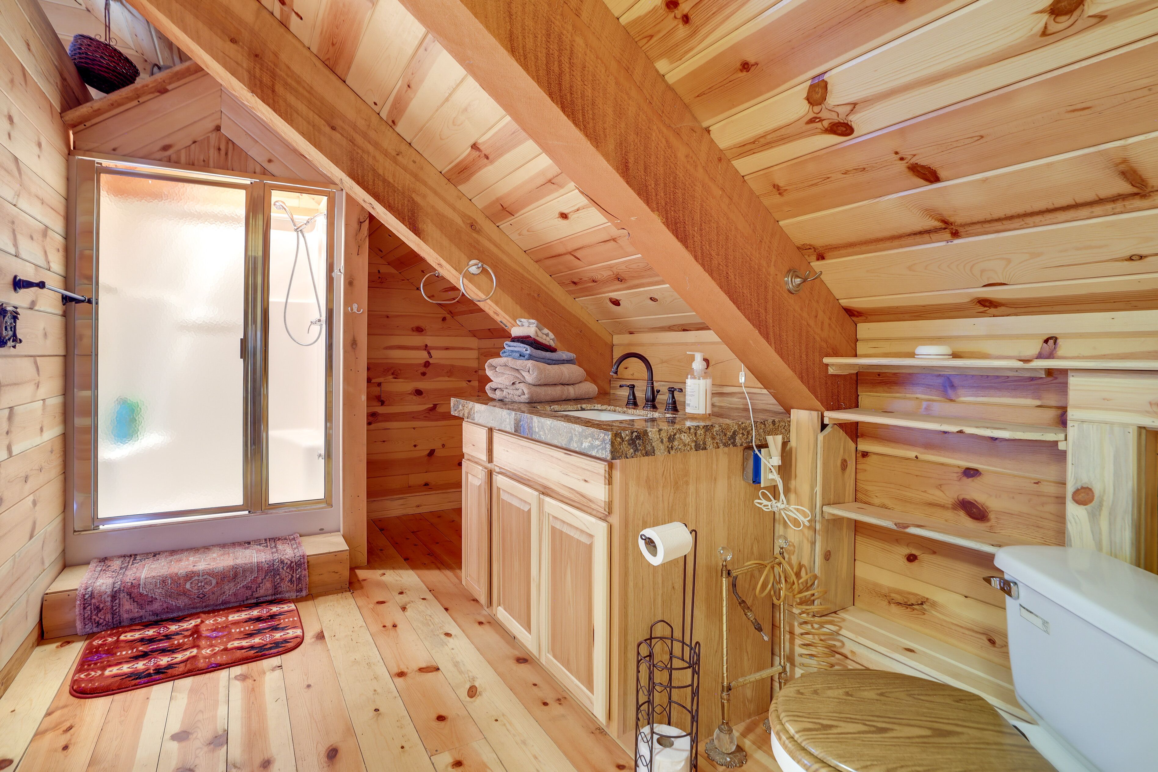 Duck Creek Village Cabin ~ 47 Mi to Bryce Canyon