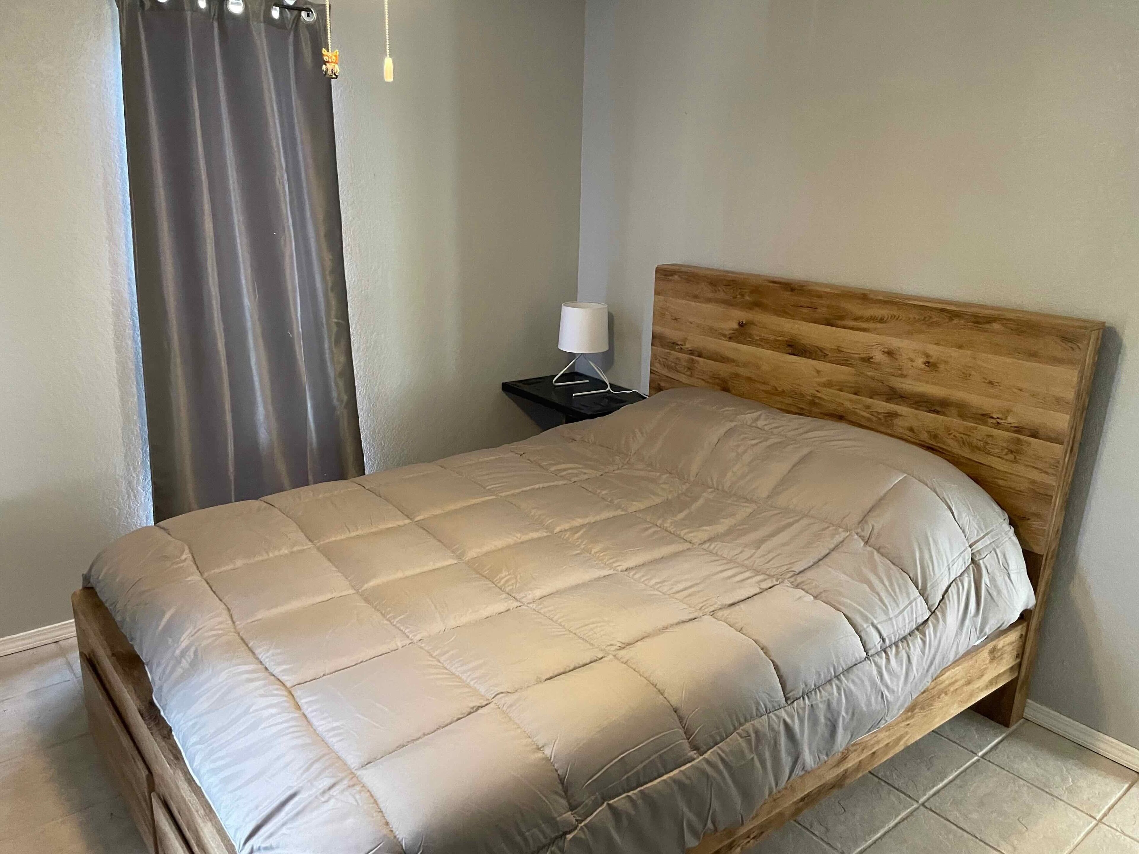 Awesome 2 Bedroom Secluded Cottage with spectacular sunsets