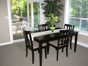 Dining - Home Away From Home - King Bed - Available Jan - Apr 2027 (Victoria)